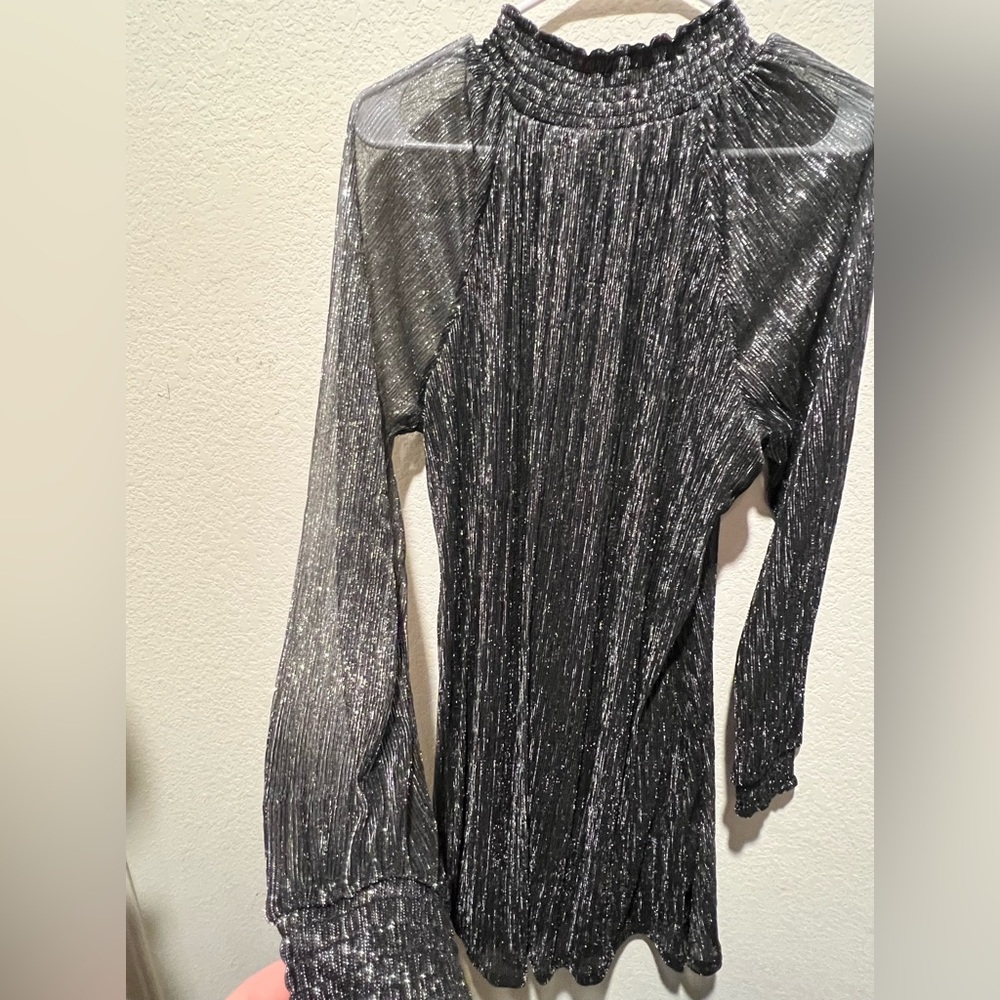 Nina Leonard smock neck glitter dress, size large, color is black/silver.